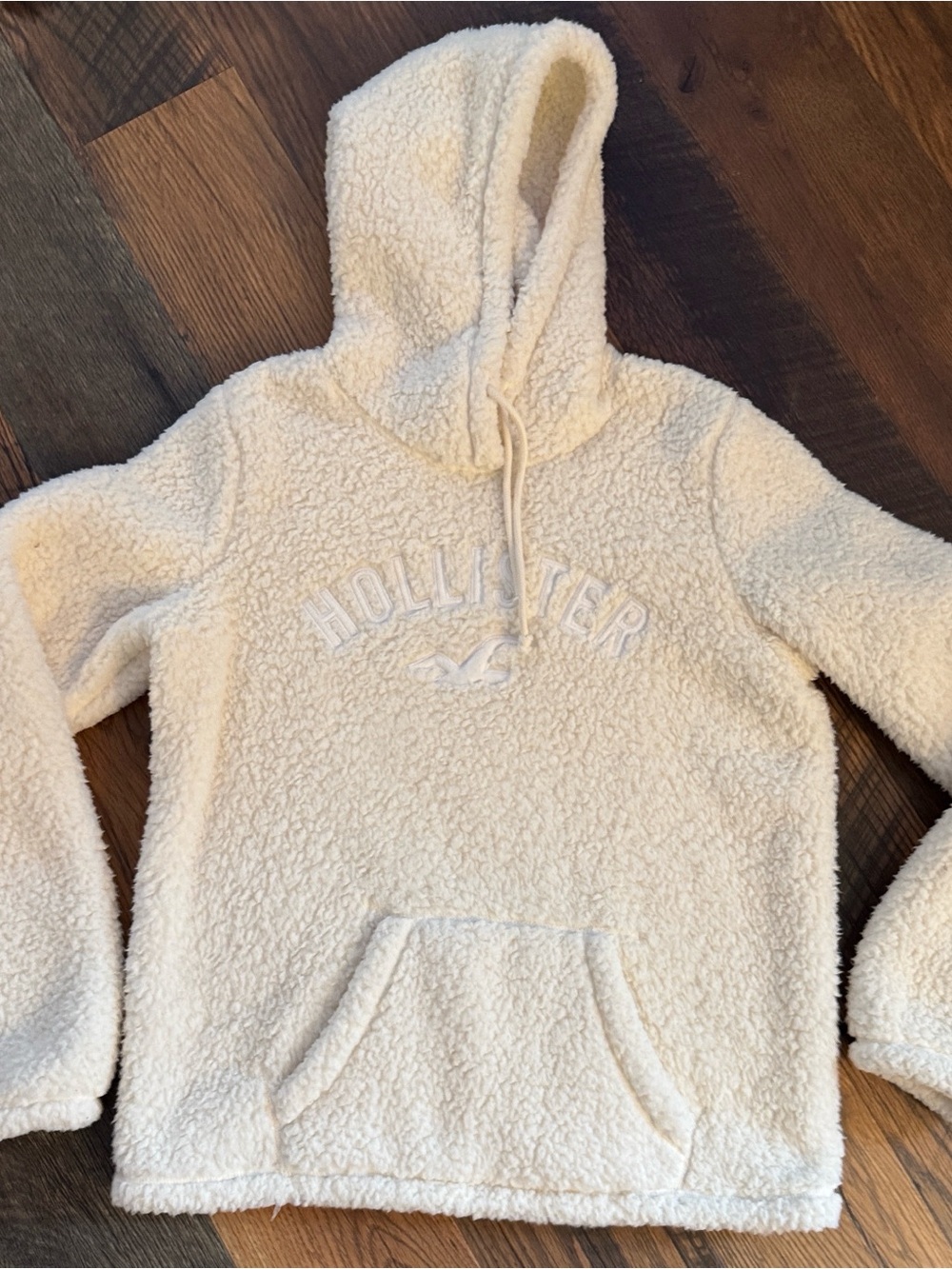 Hollister Ivory Sherpa Hoodie Pullover